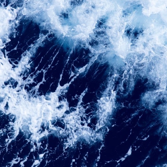 Meet your Posher, Amnah - Picture 1 of 1